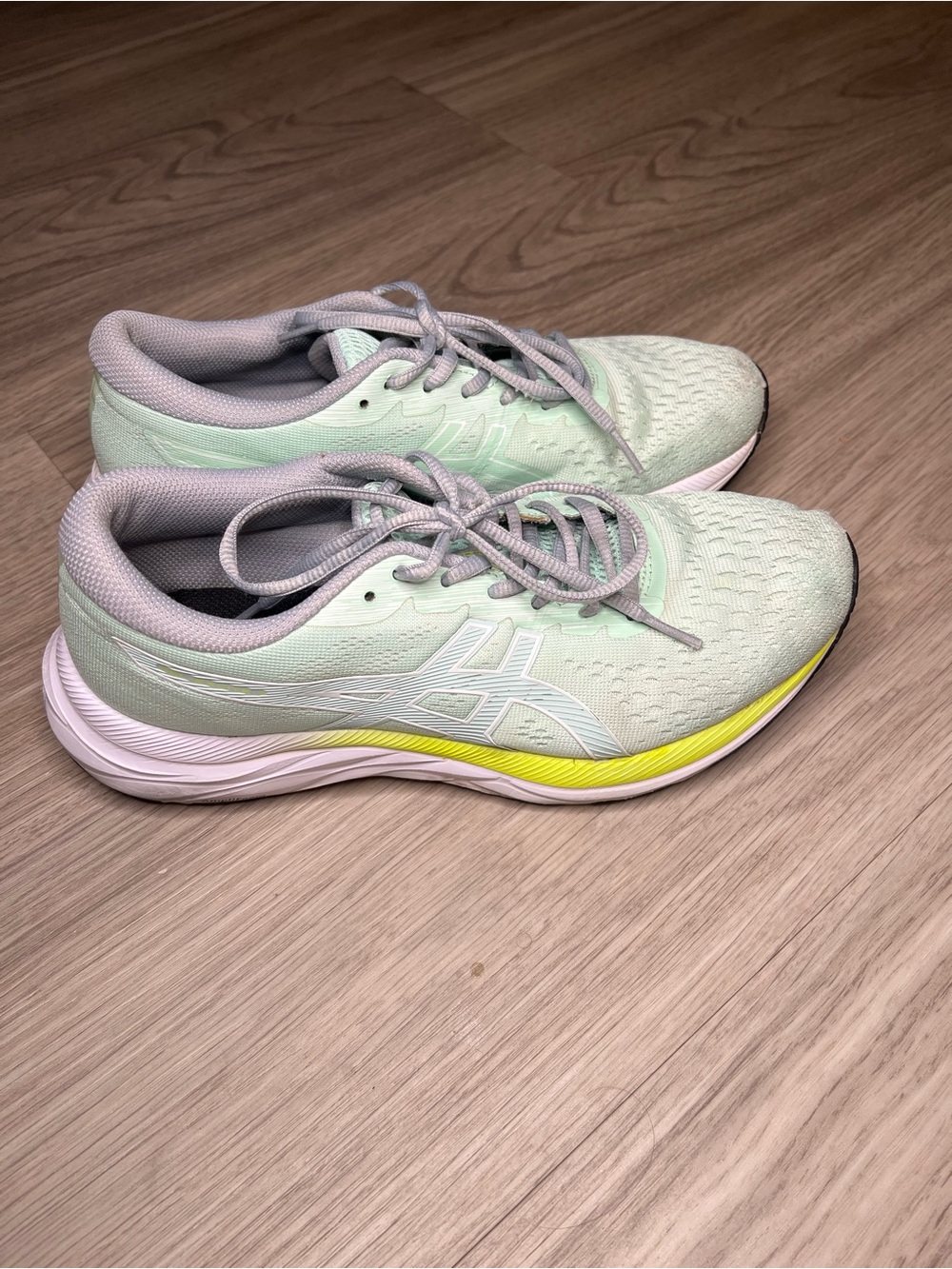 ASICS GEL-Excite 7 Sz 9.5 Women's Running Outdoor Comfy Shoes Mint White *FAIR